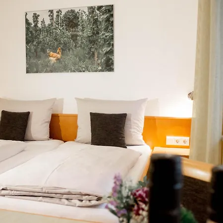 Gaestehaus Kiebel 3*