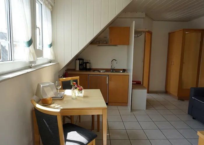 Gaestehaus Kiebel Casa de hóspedes Lösnich